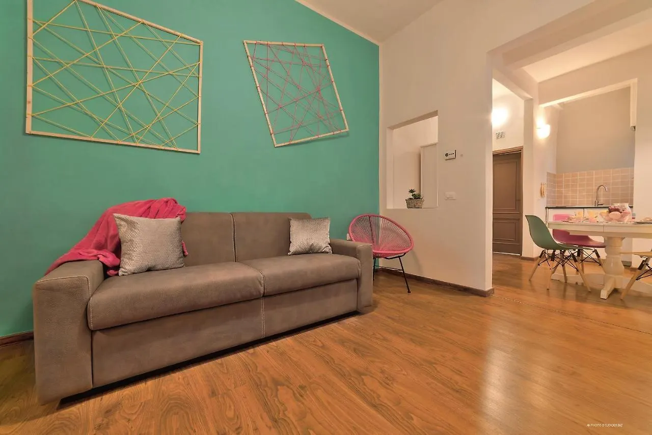 Borgo In Color - Sweet Dreams In Florence Apartment